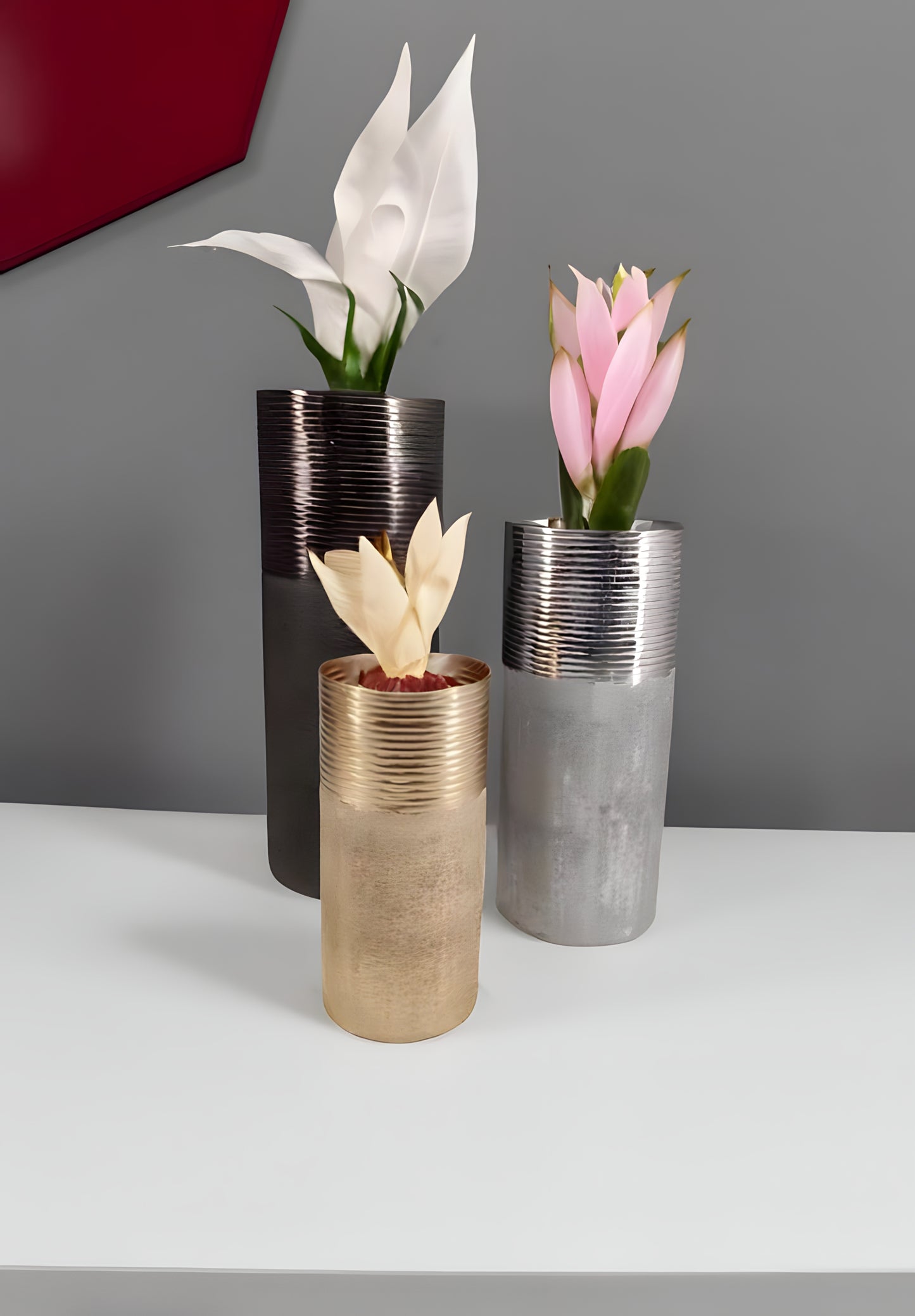 Shataj Decorative Aluminum Floor Vase - Cylinder Style