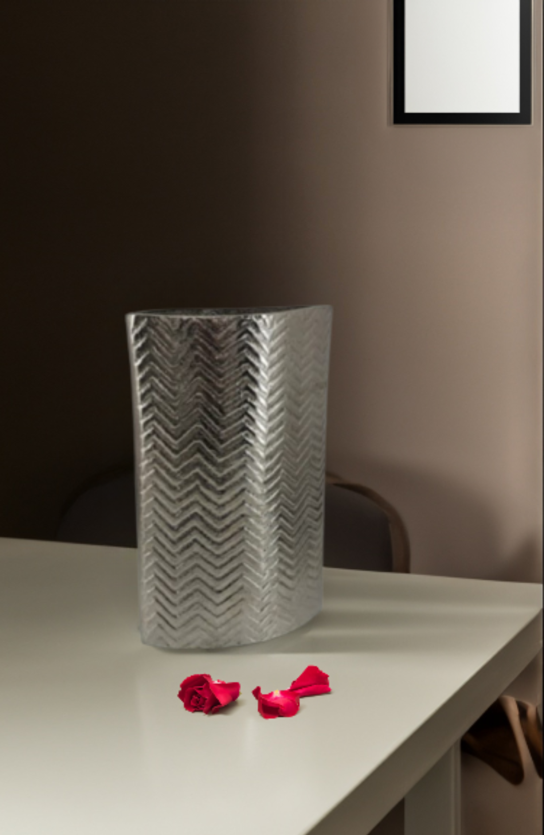 Shataj Decorative Aluminum Flower Vase