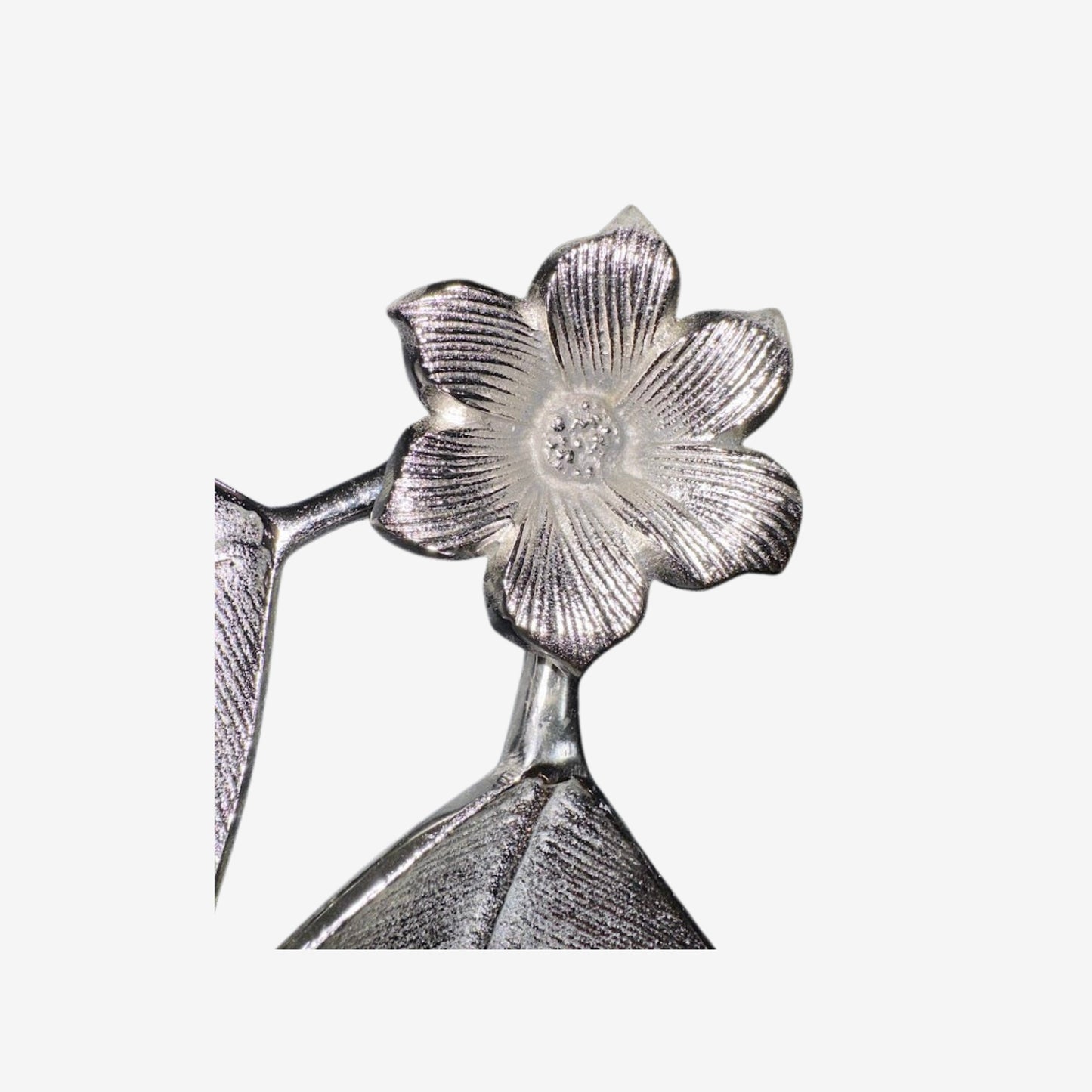 Shataj Decorative Aluminum Designer Tray in Silver Finish