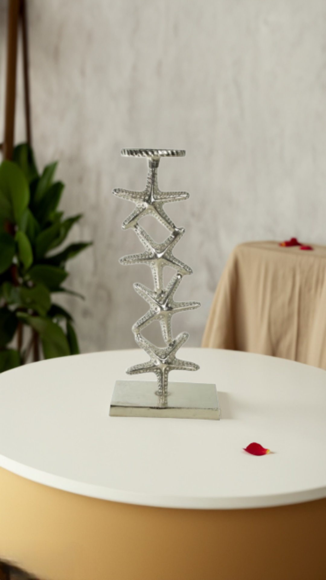 Shataj Decorative Starfish Aluminum Candlestand