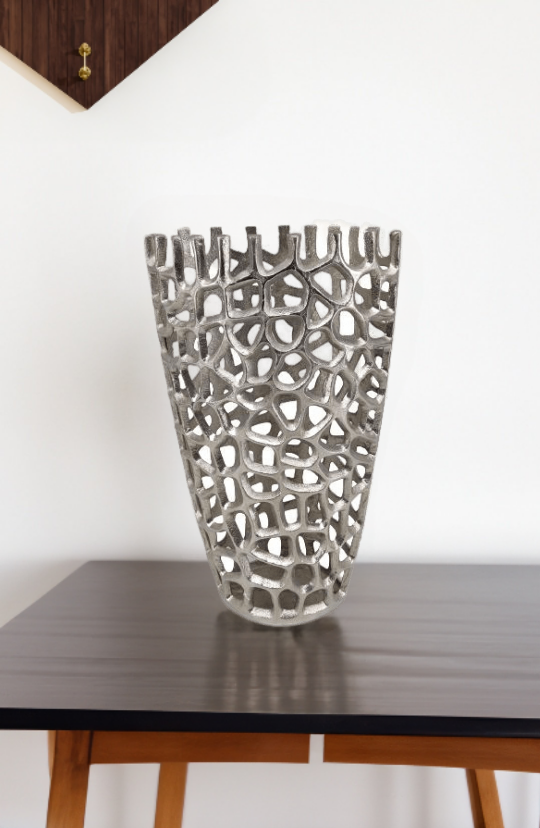 Shataj Decorative Aluminum Floor Vase - Netted Texture