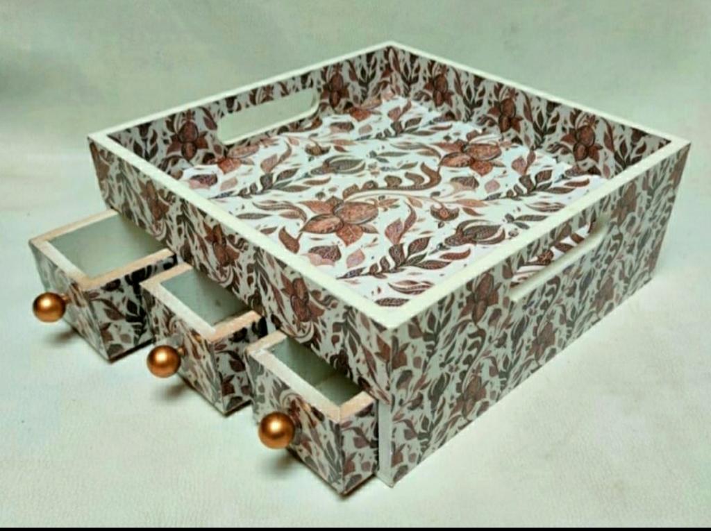 Shataj Decorative wooden tray with drawers